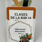 Phone card wallet with a gold hexagon frame, a burgundy flower bouquet and the Salmos 56:3 quote
