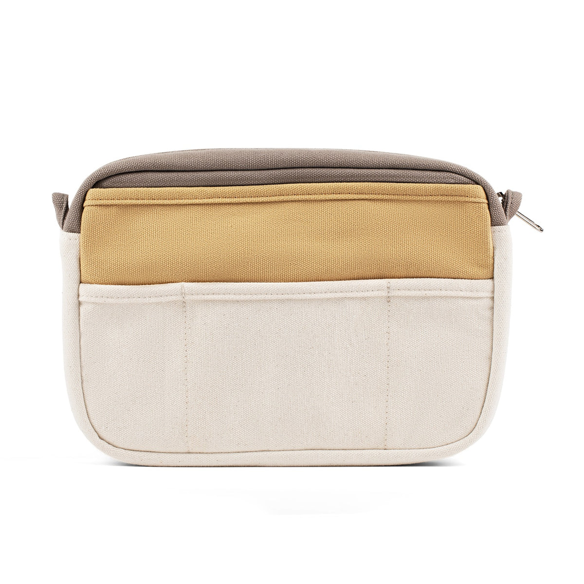 Back of the Soolla pouch with three open pockets